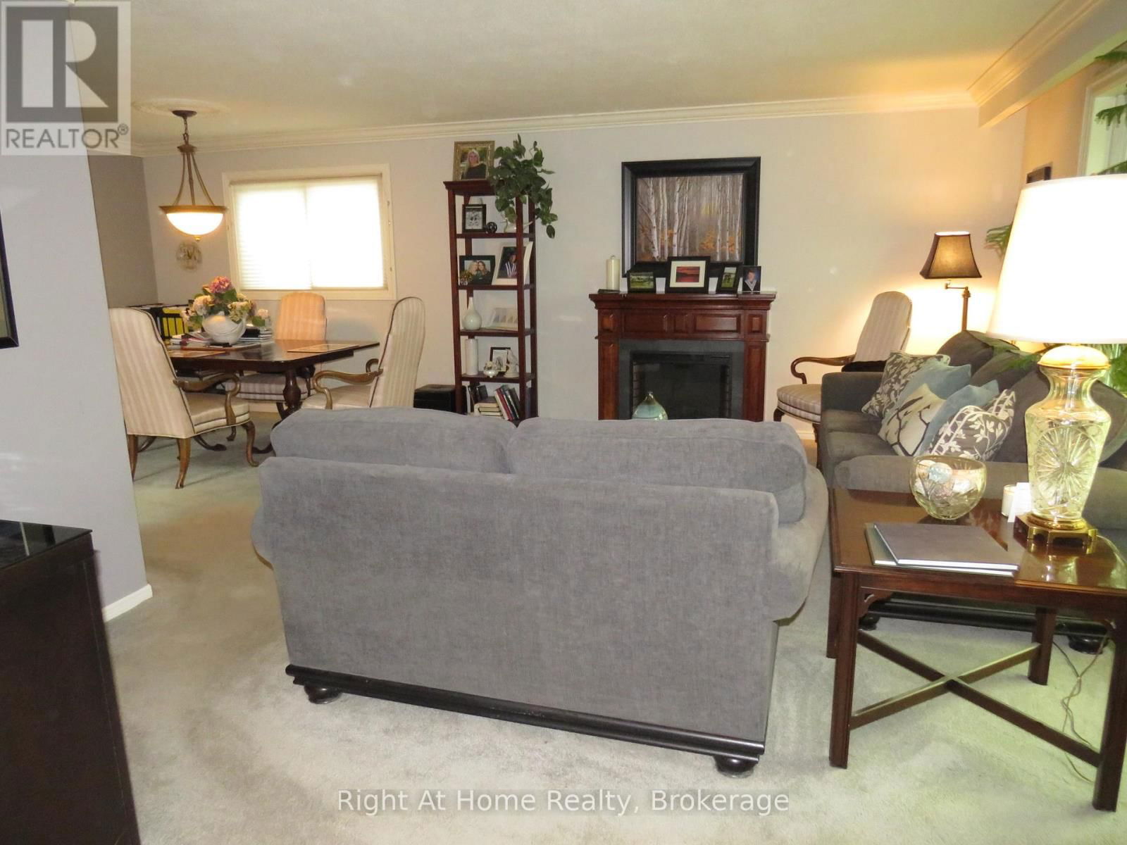 2325 DEVON ROAD Image 8