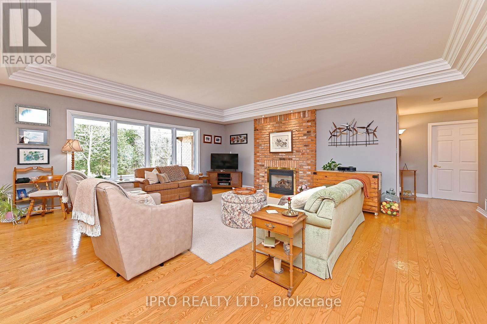 83 ONTARIO STREET Image 26