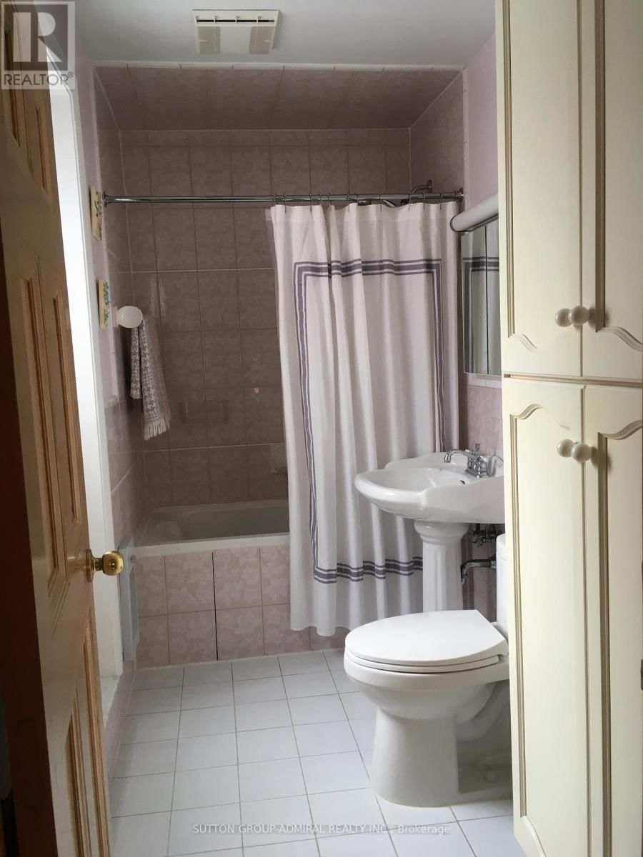 137 EVELYN AVENUE Image 18
