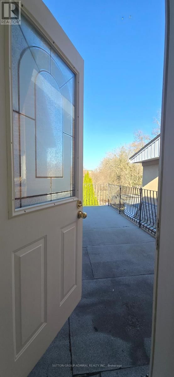 137 EVELYN AVENUE Image 19