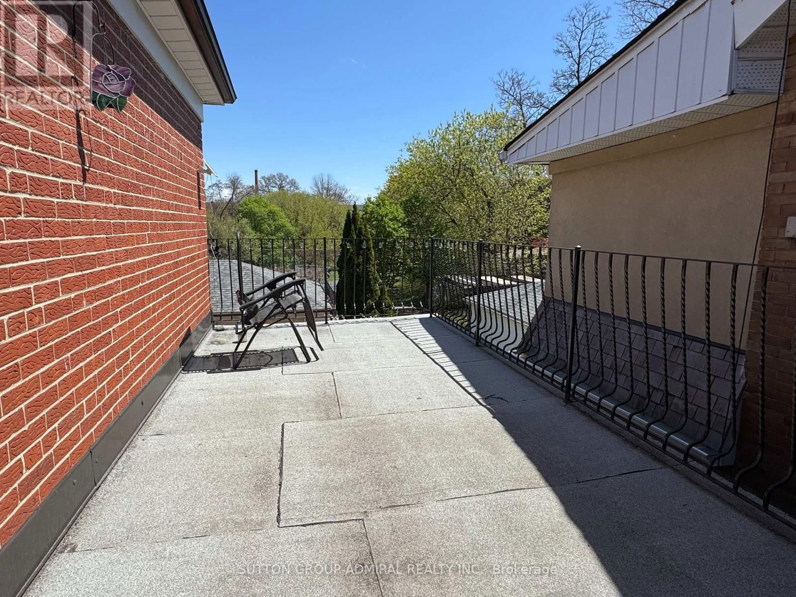 137 EVELYN AVENUE Image 21