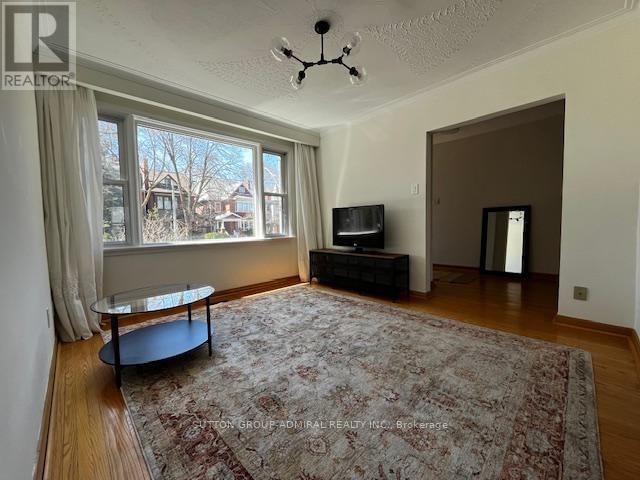 137 EVELYN AVENUE Image 4