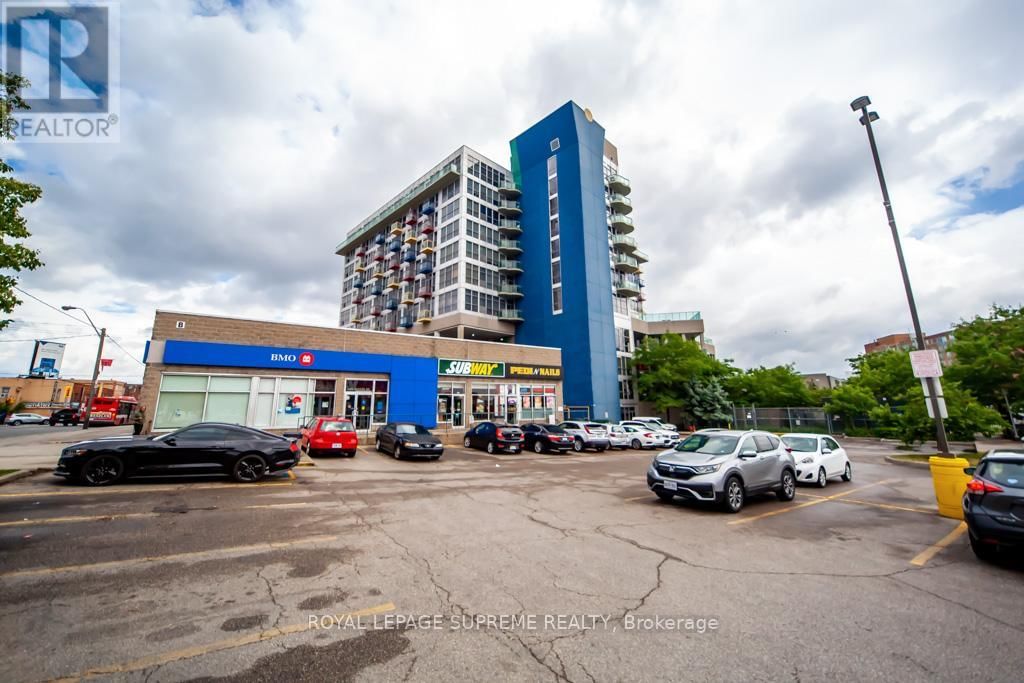 202 - 1600 KEELE STREET Image 2