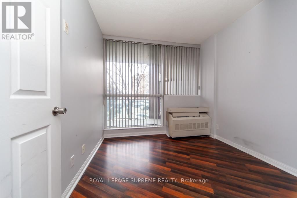 202 - 1600 KEELE STREET Image 27
