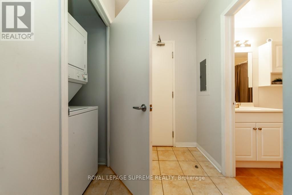 202 - 1600 KEELE STREET Image 31