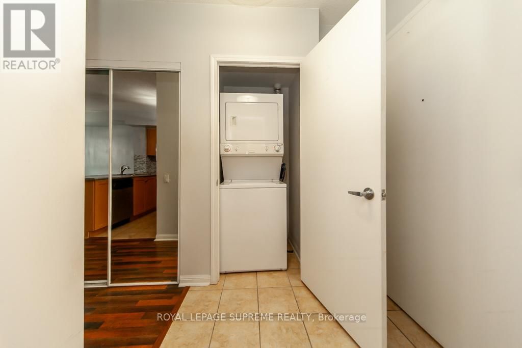 202 - 1600 KEELE STREET Image 32