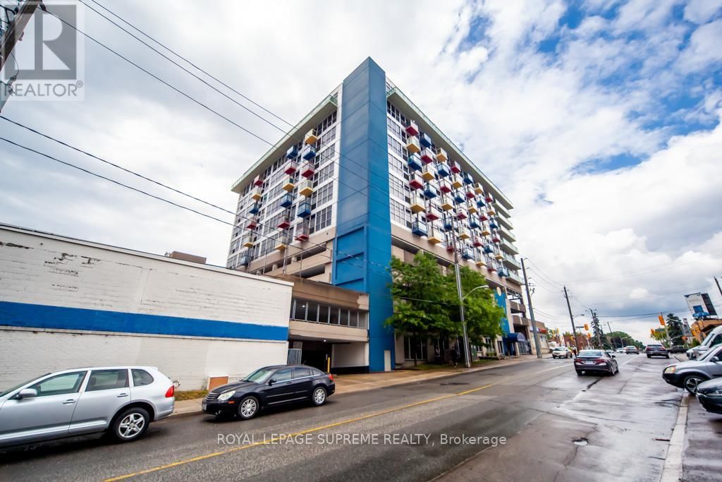 202 - 1600 KEELE STREET Image 47