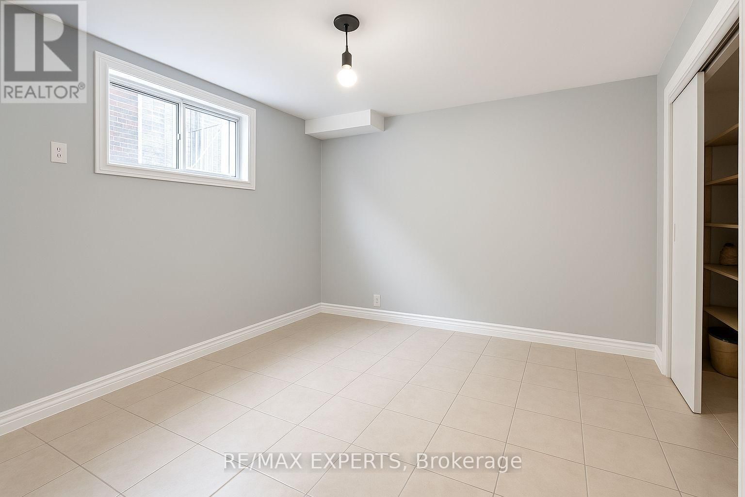 27 MONCLOVA ROAD Image 3