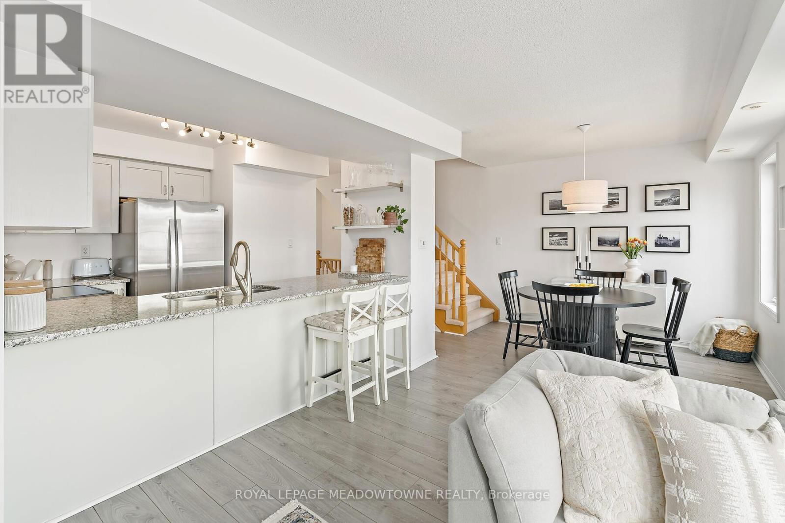 42 - 2614 DASHWOOD DRIVE Image 16