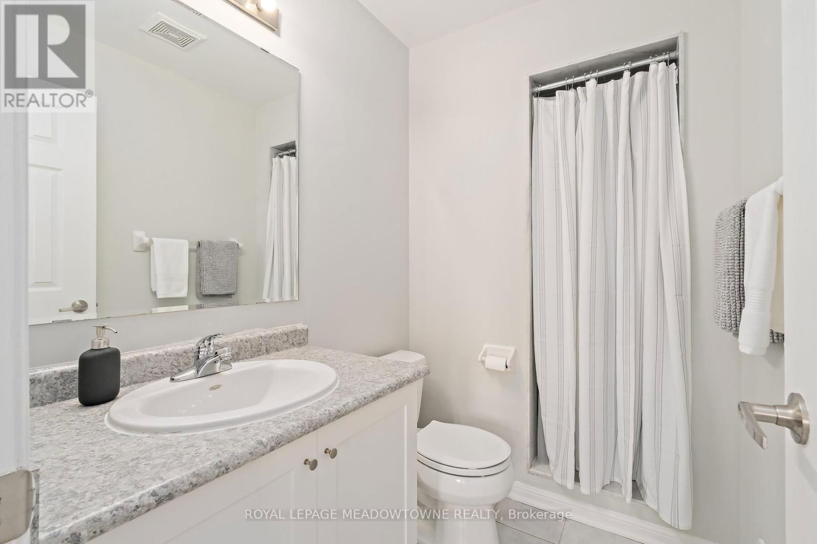 42 - 2614 DASHWOOD DRIVE Image 27
