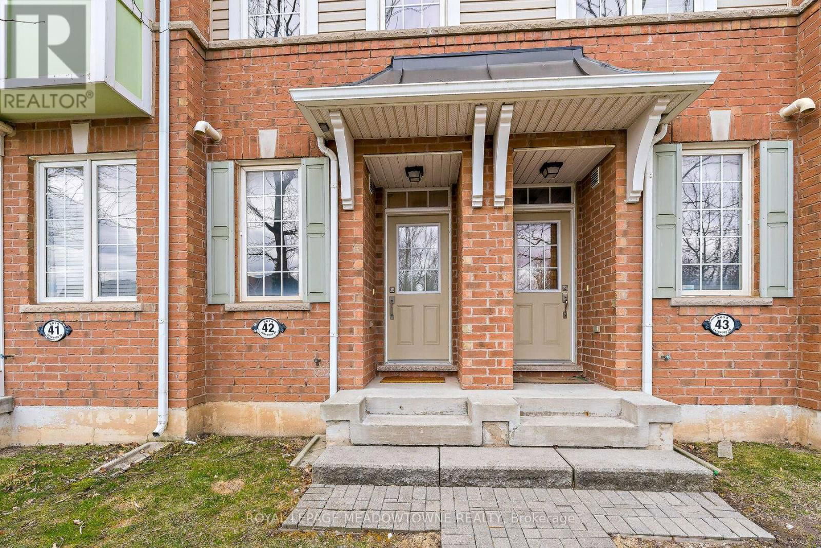 42 - 2614 DASHWOOD DRIVE Image 3