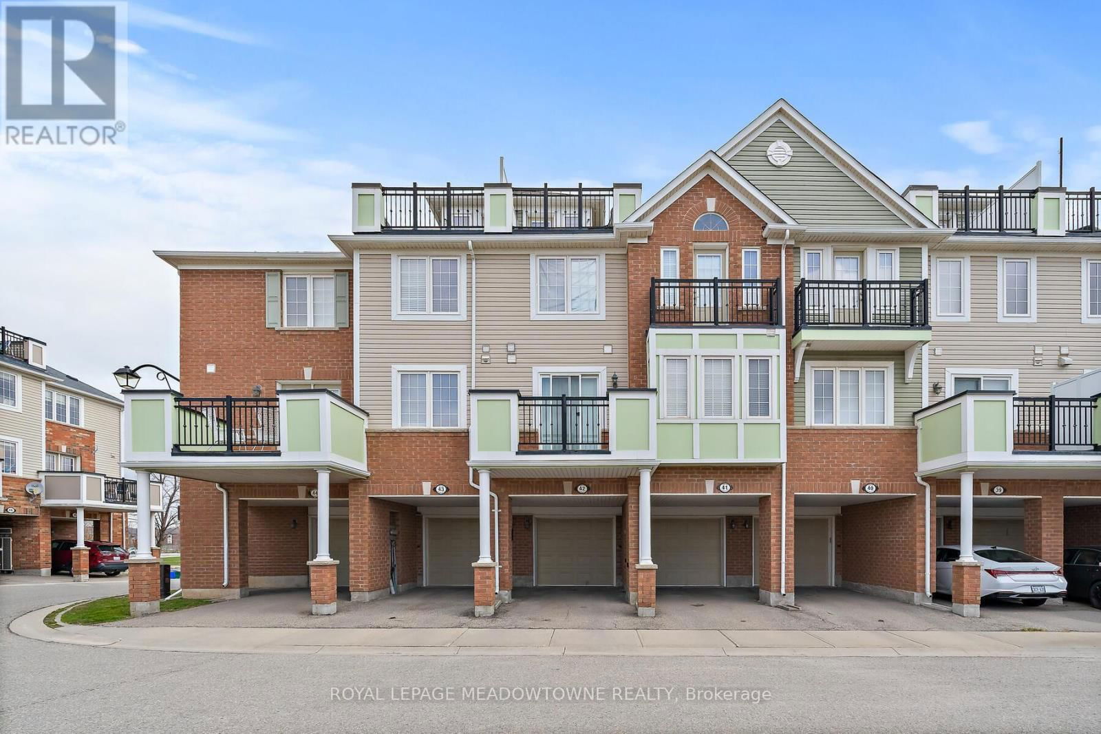 42 - 2614 DASHWOOD DRIVE Image 35