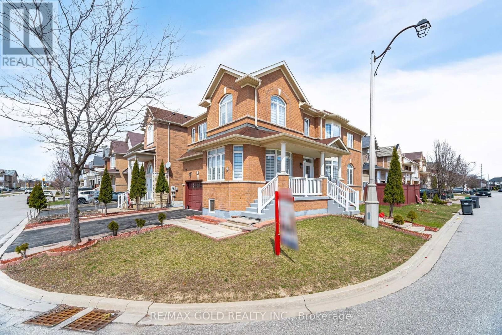 71 MAPLE VALLEY STREET Image 1