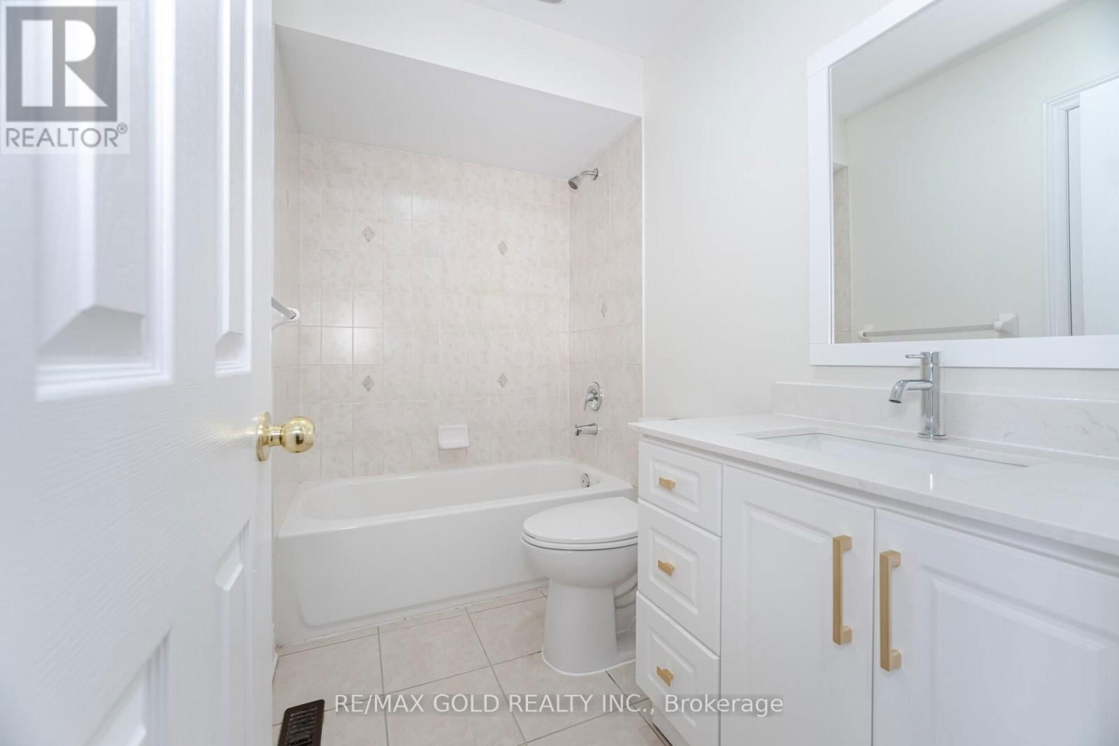 71 MAPLE VALLEY STREET Image 17