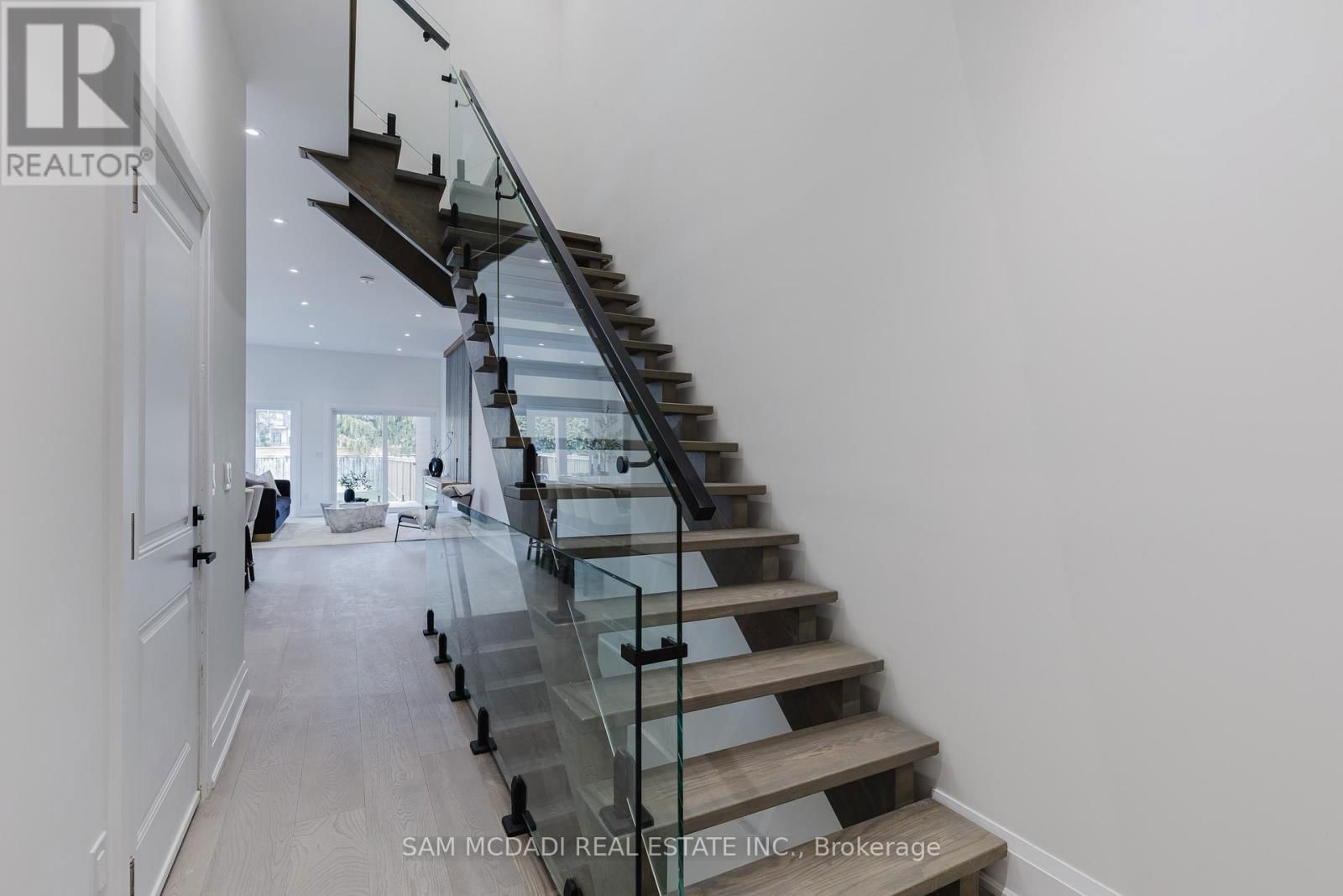 23B MAPLE AVENUE NORTH Image 4