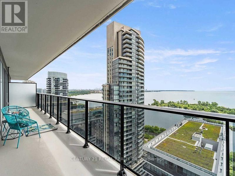 2305 - 70 ANNIE CRAIG DRIVE Image 20