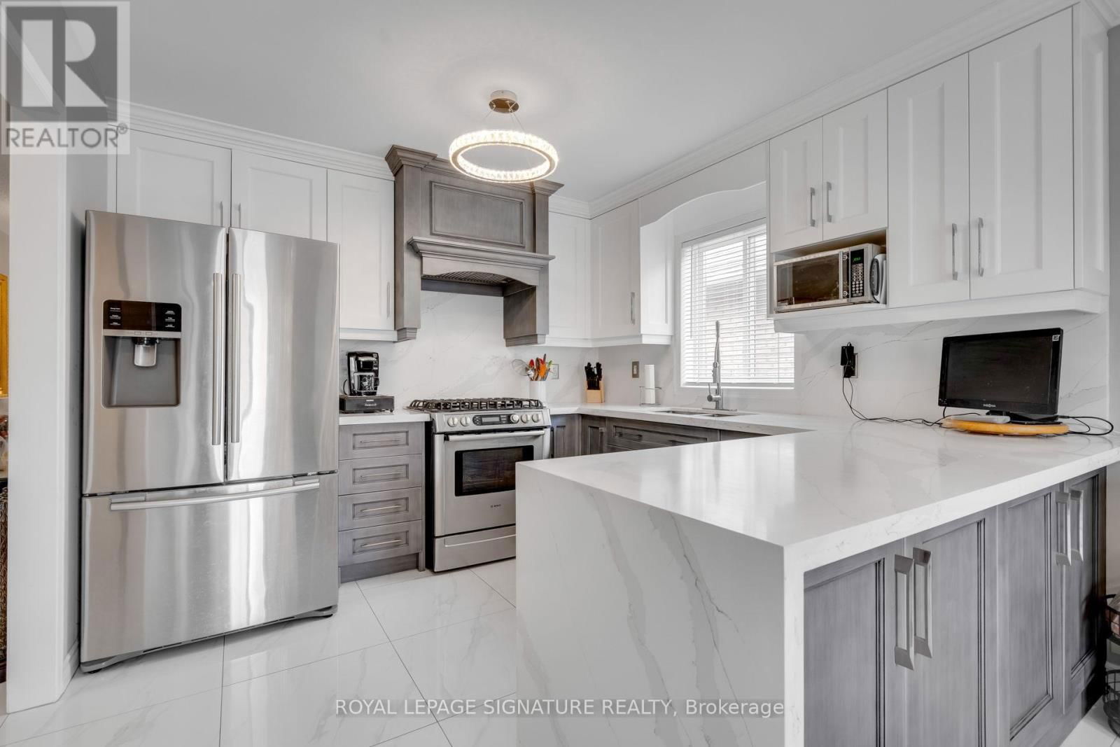 20 THIMBLEBERRY STREET Image 11