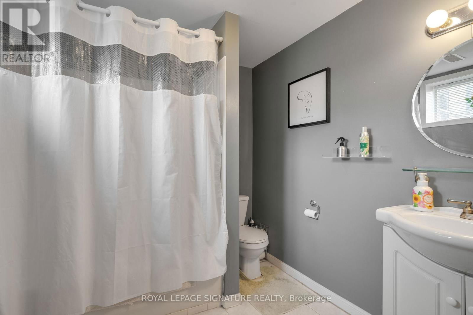 20 THIMBLEBERRY STREET Image 34