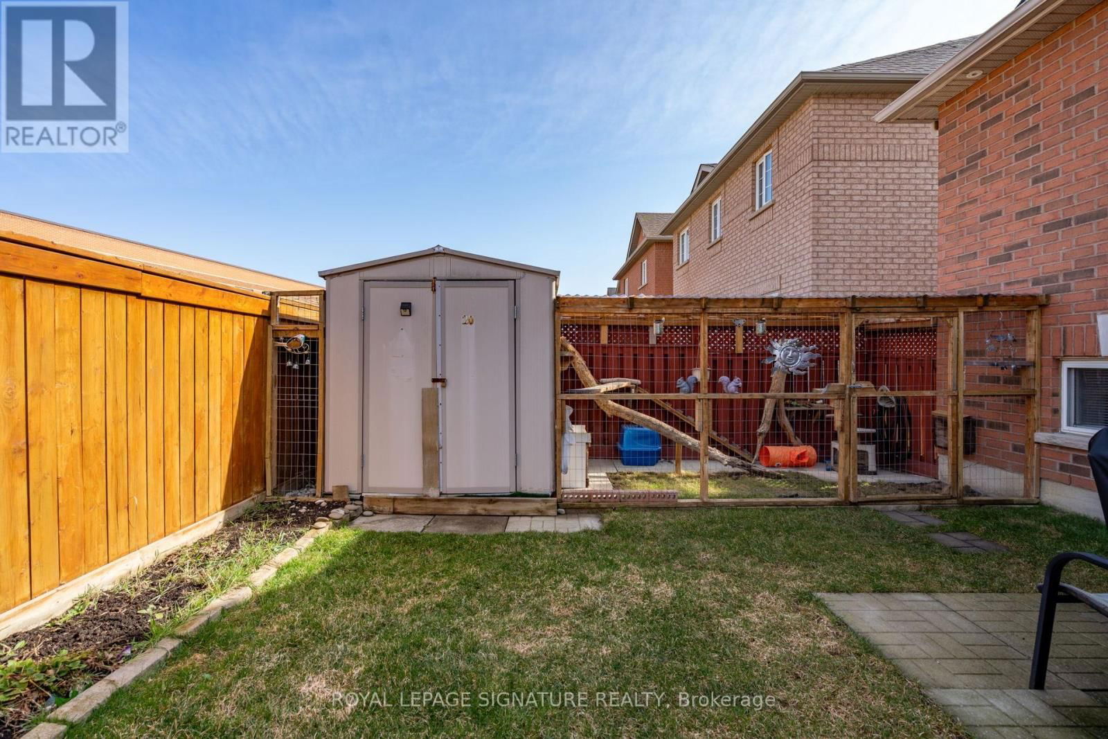 20 THIMBLEBERRY STREET Image 39