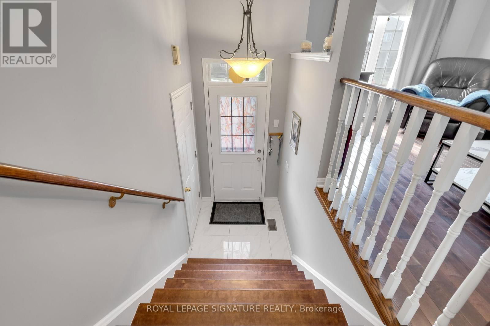 20 THIMBLEBERRY STREET Image 4