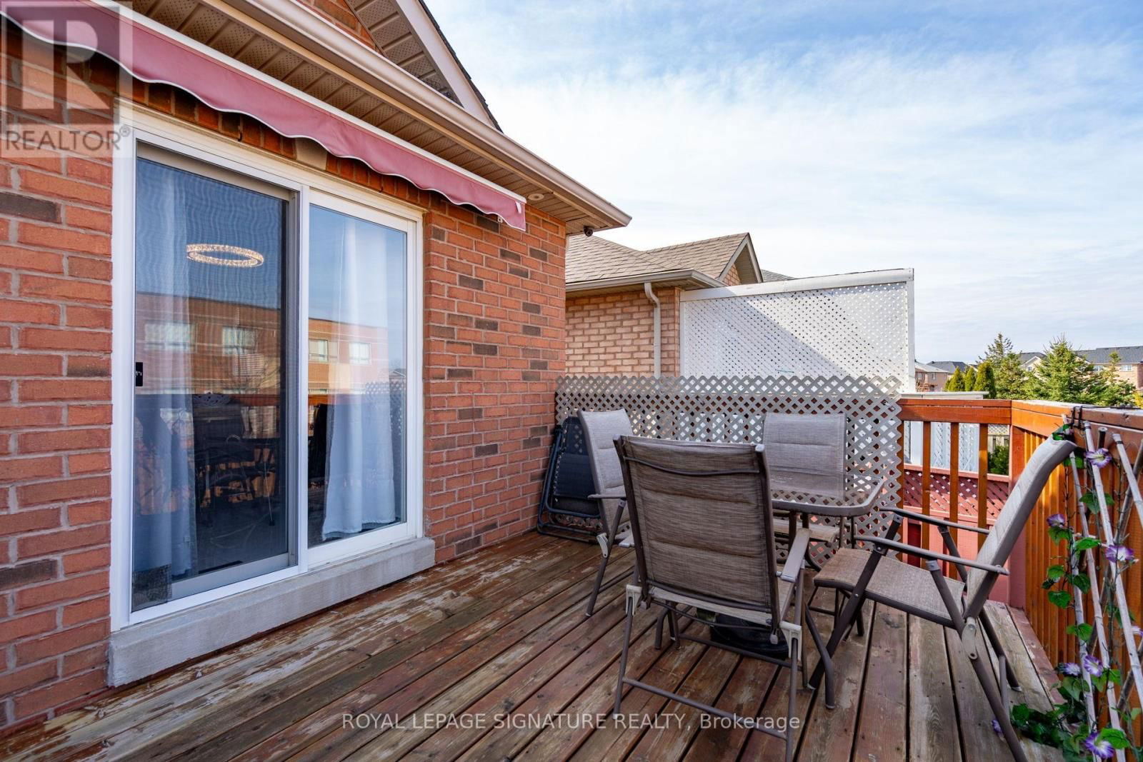 20 THIMBLEBERRY STREET Image 42