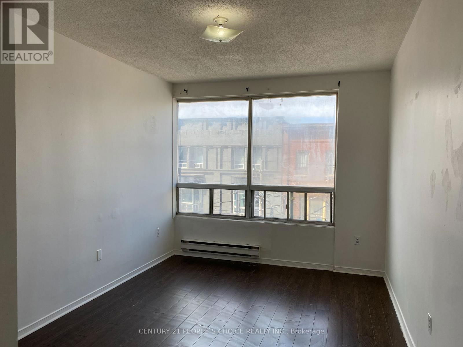 303 - 223 JAMESON AVENUE Image 1