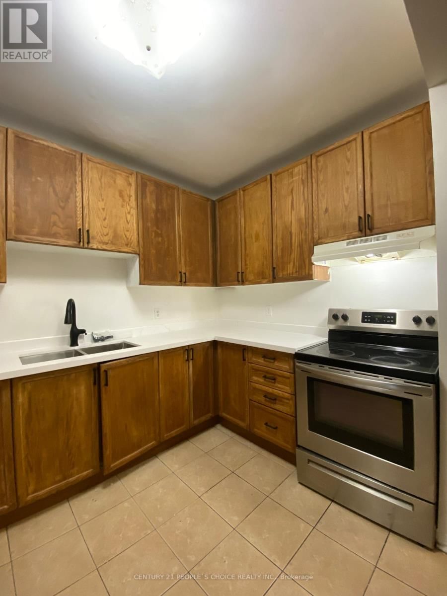 303 - 223 JAMESON AVENUE Image 10