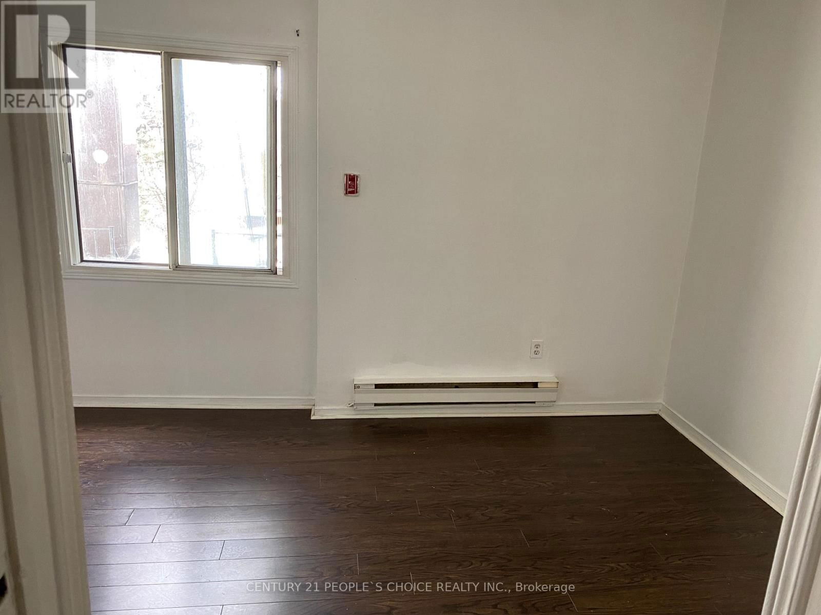 303 - 223 JAMESON AVENUE Image 5