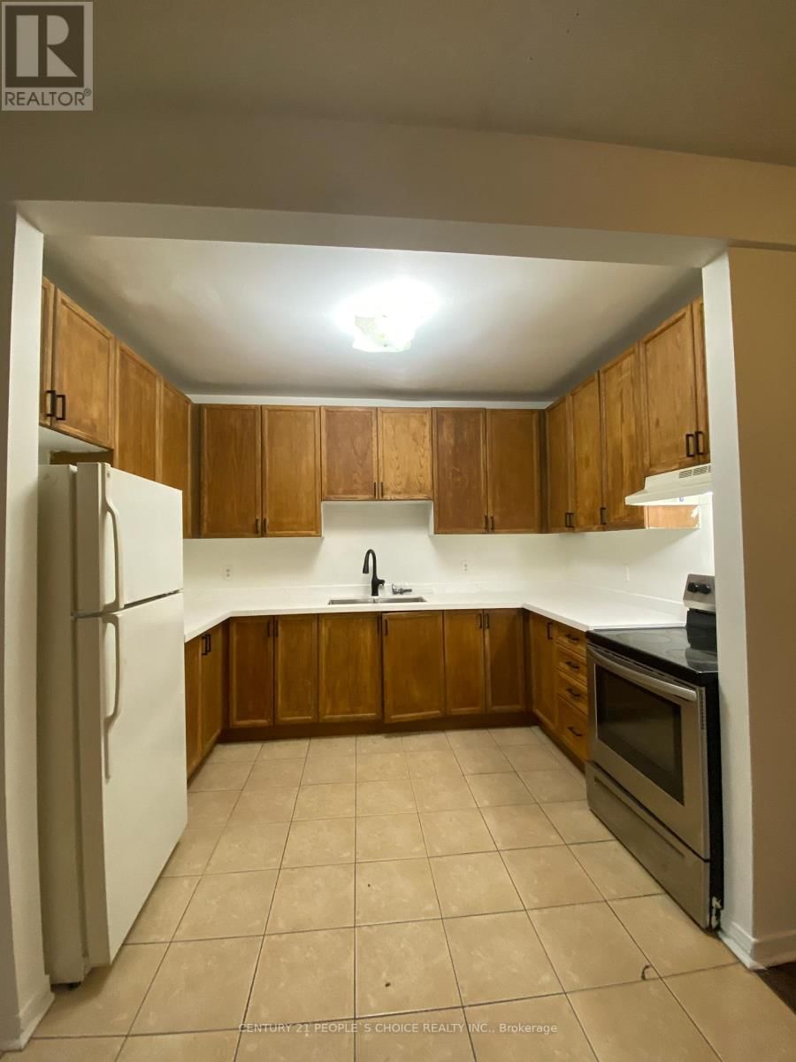 303 - 223 JAMESON AVENUE Image 8