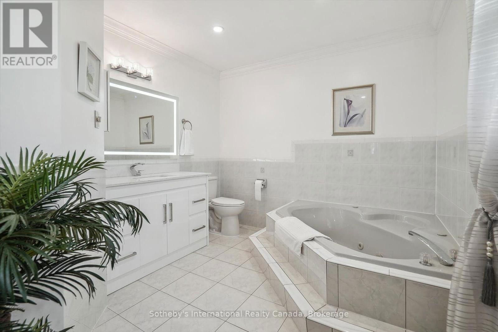 2227 HEADON ROAD Image 23