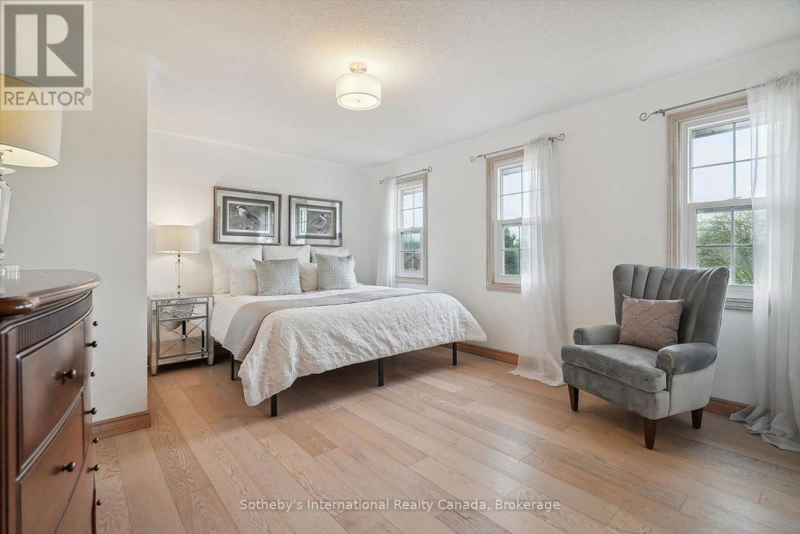 2227 HEADON ROAD Image 26