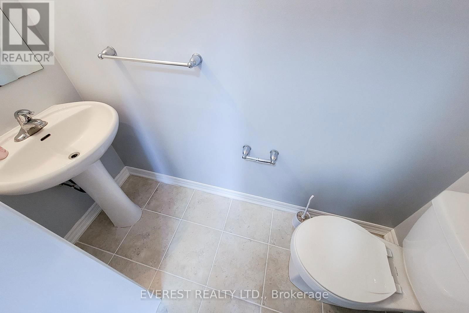 80 - 165 HAMPSHIRE WAY Image 23