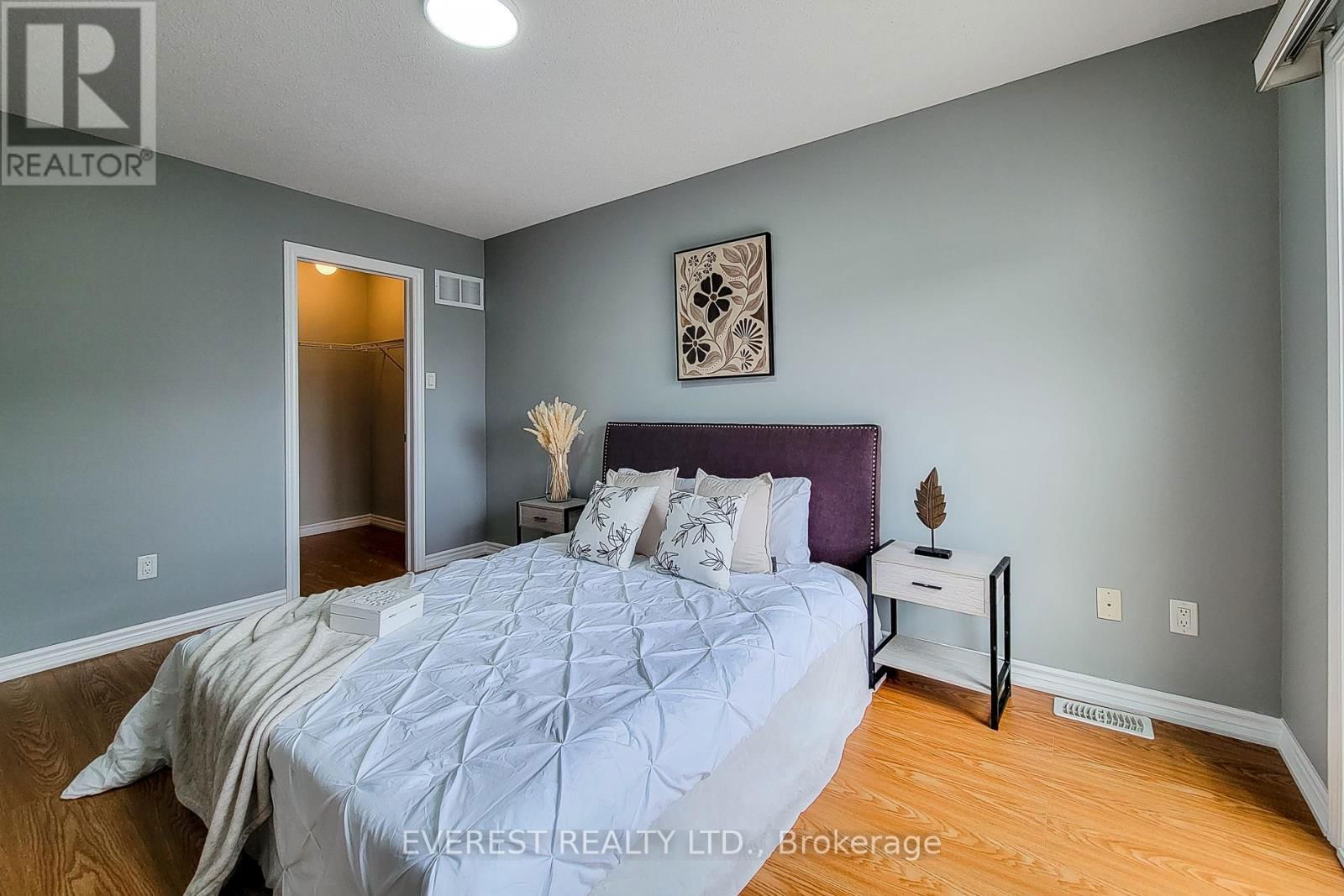 80 - 165 HAMPSHIRE WAY Image 27
