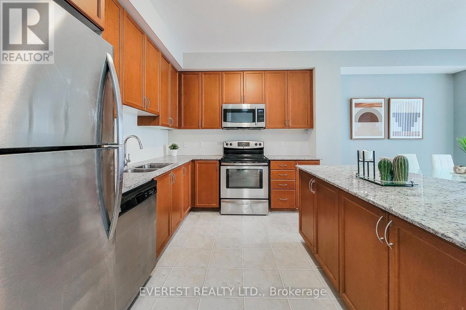 80 - 165 HAMPSHIRE WAY Image 9