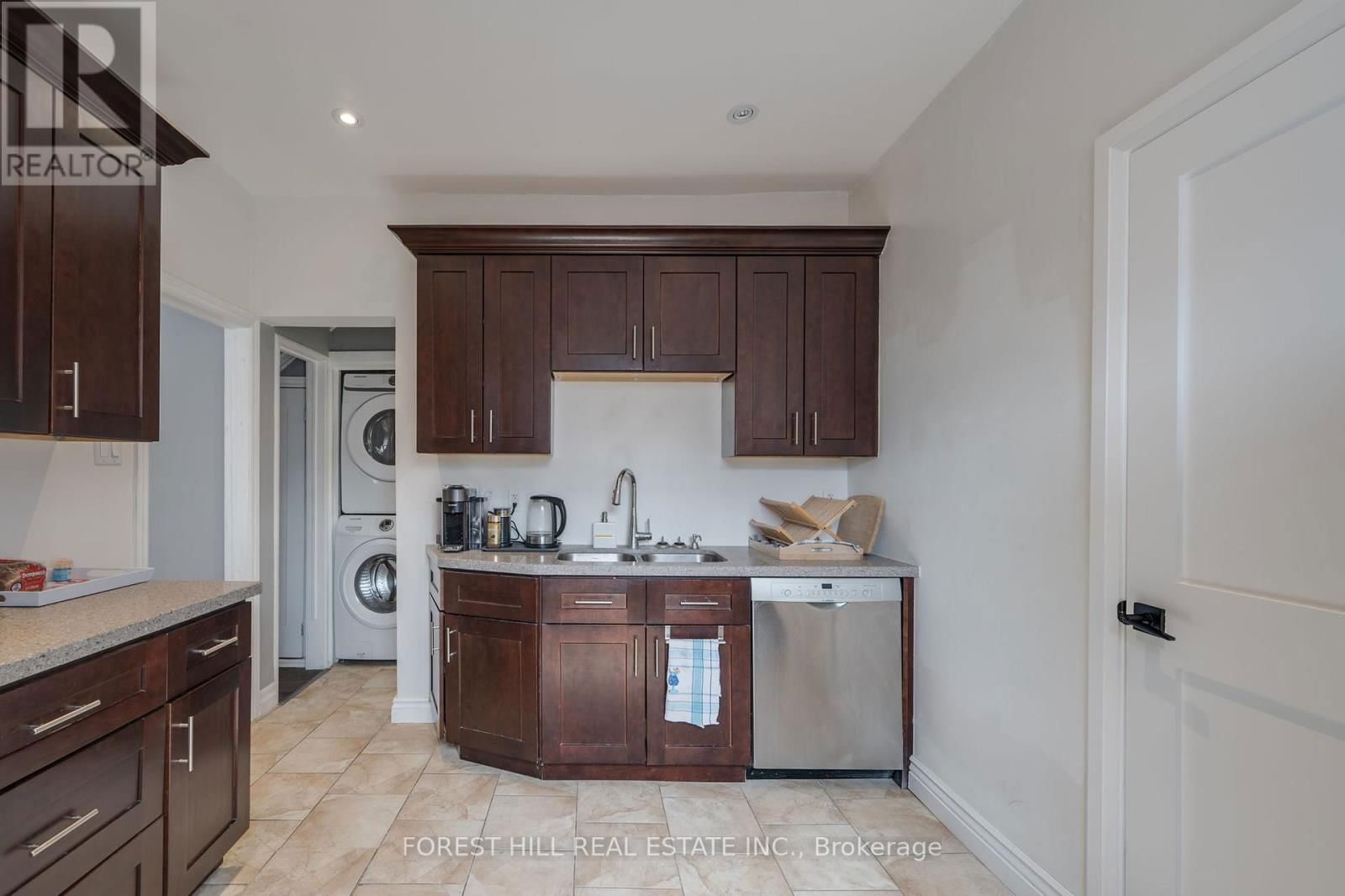 2 - 167 ROSETHORN AVENUE Image 7