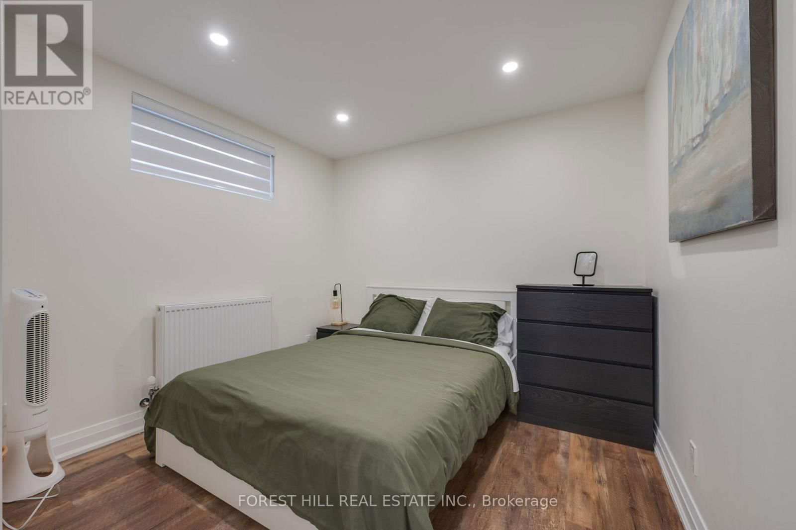#1 (Lower) - 167 ROSETHORN AVENUE Image 10