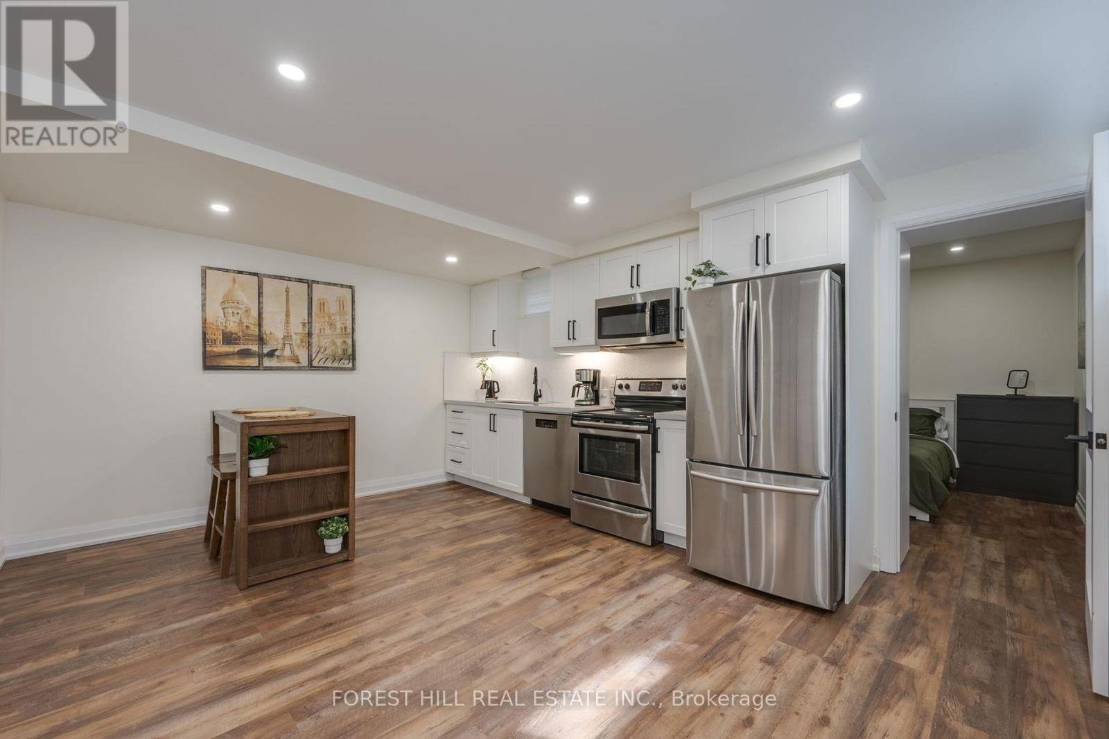 #1 (Lower) - 167 ROSETHORN AVENUE Image 7