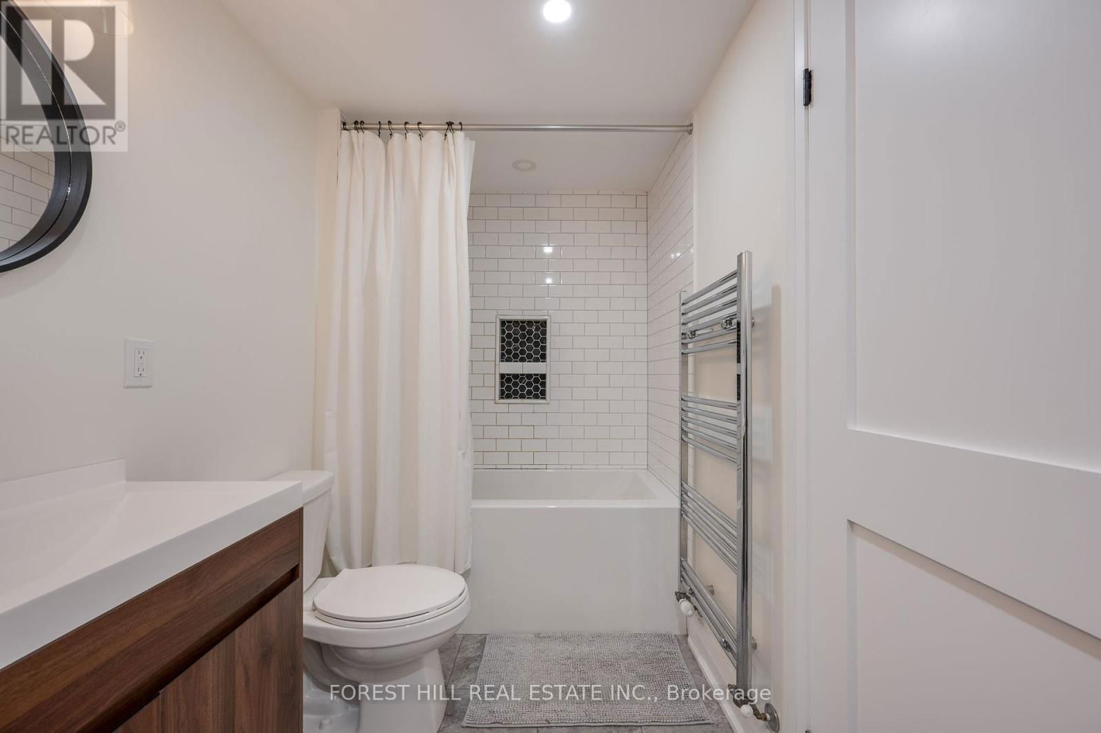 #1 (Lower) - 167 ROSETHORN AVENUE Image 8