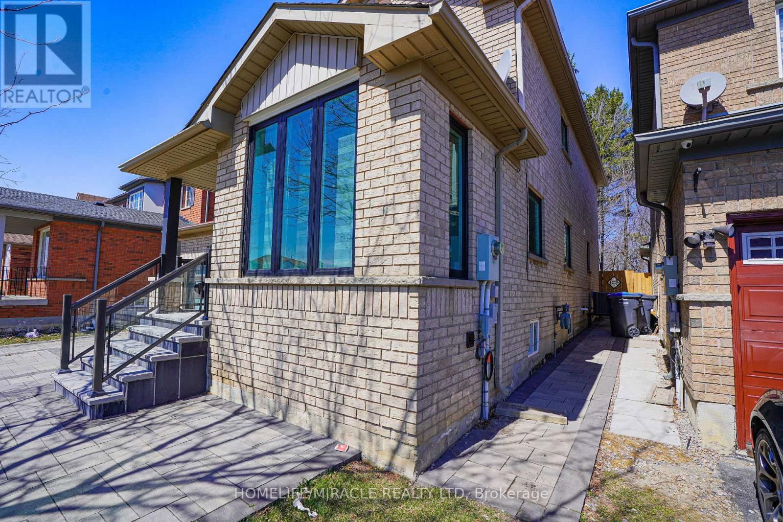 23 HOLLOWGROVE BOULEVARD Image 48