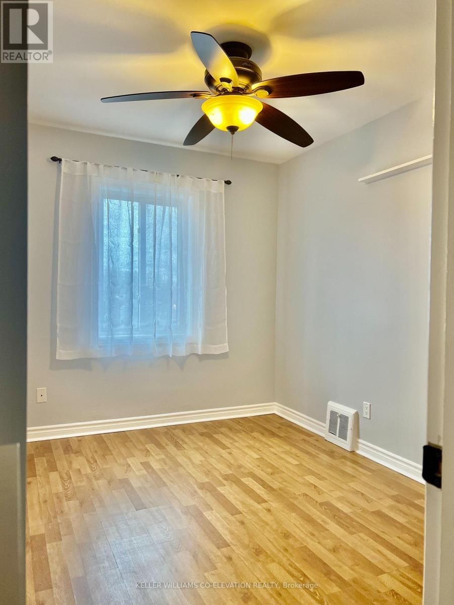 8 PORTER AVENUE Image 14