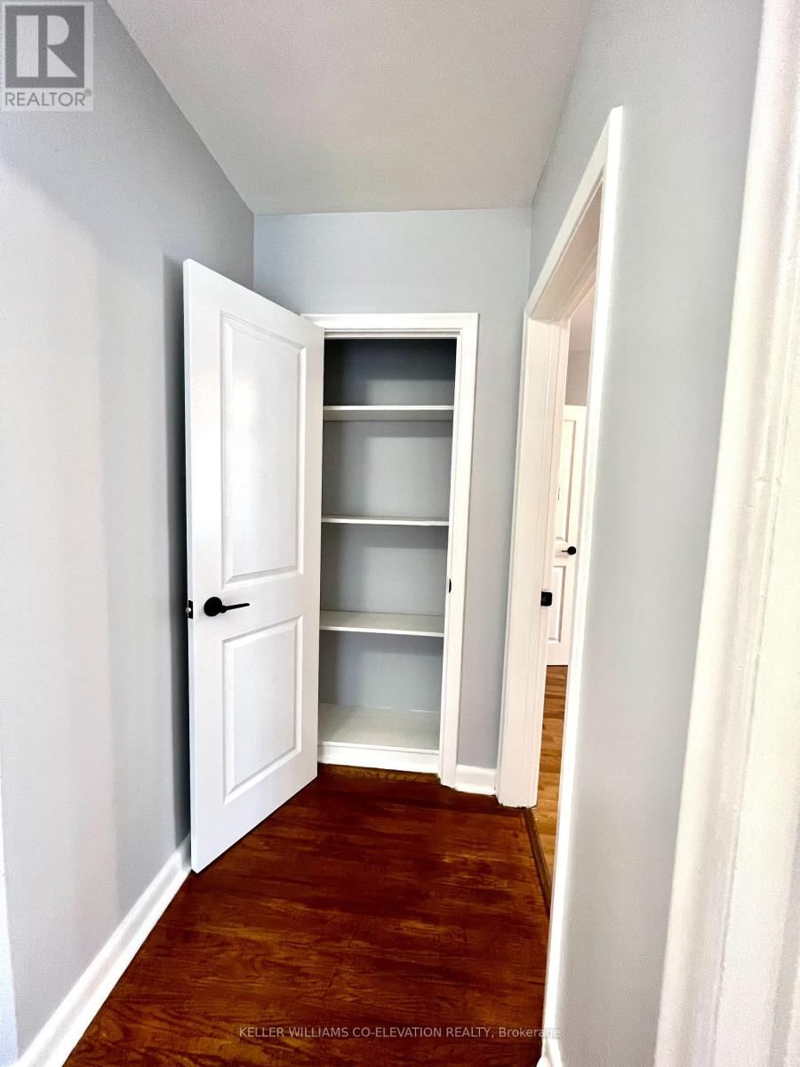 8 PORTER AVENUE Image 19