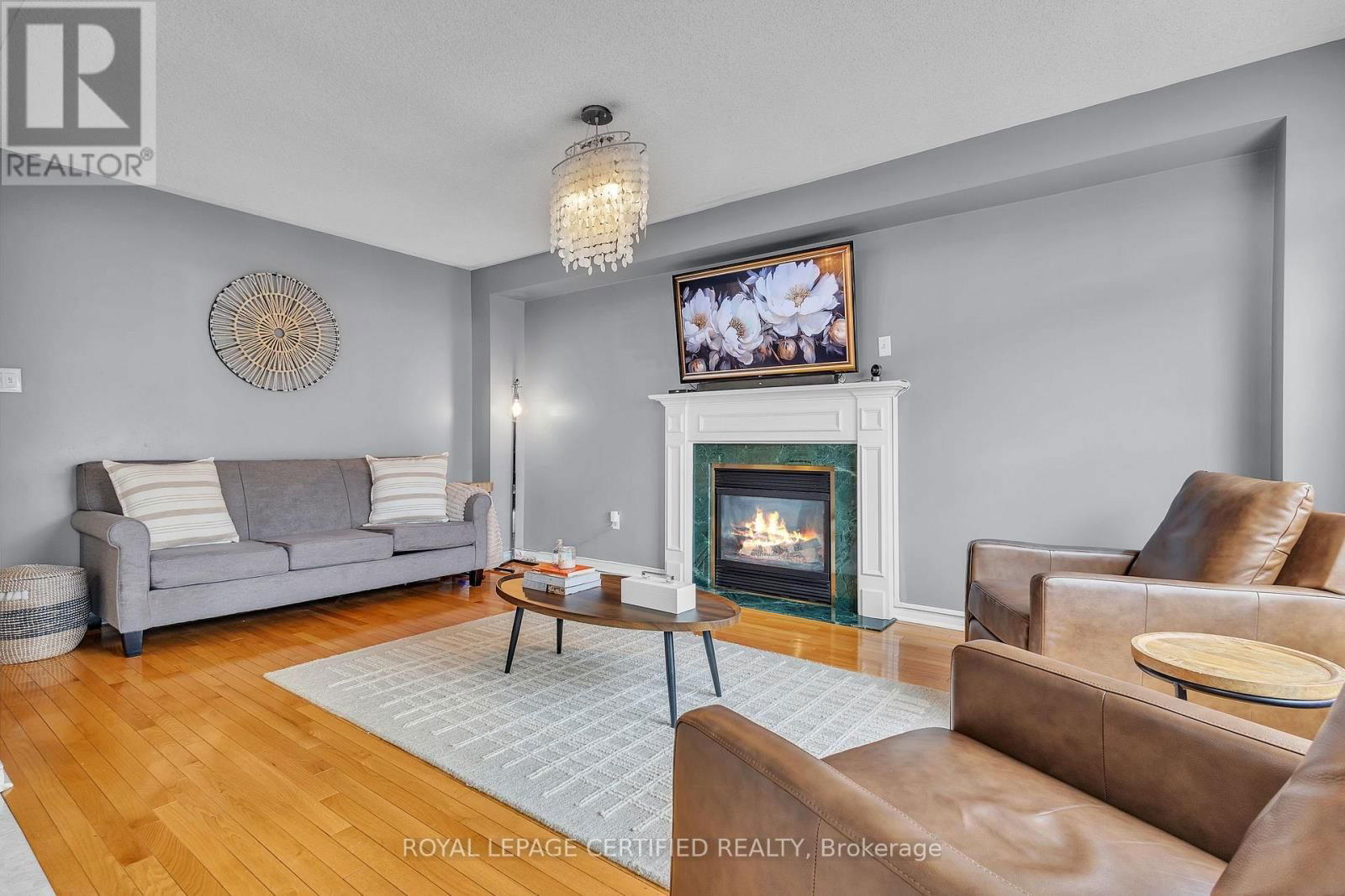 23 FOXMERE ROAD Image 16