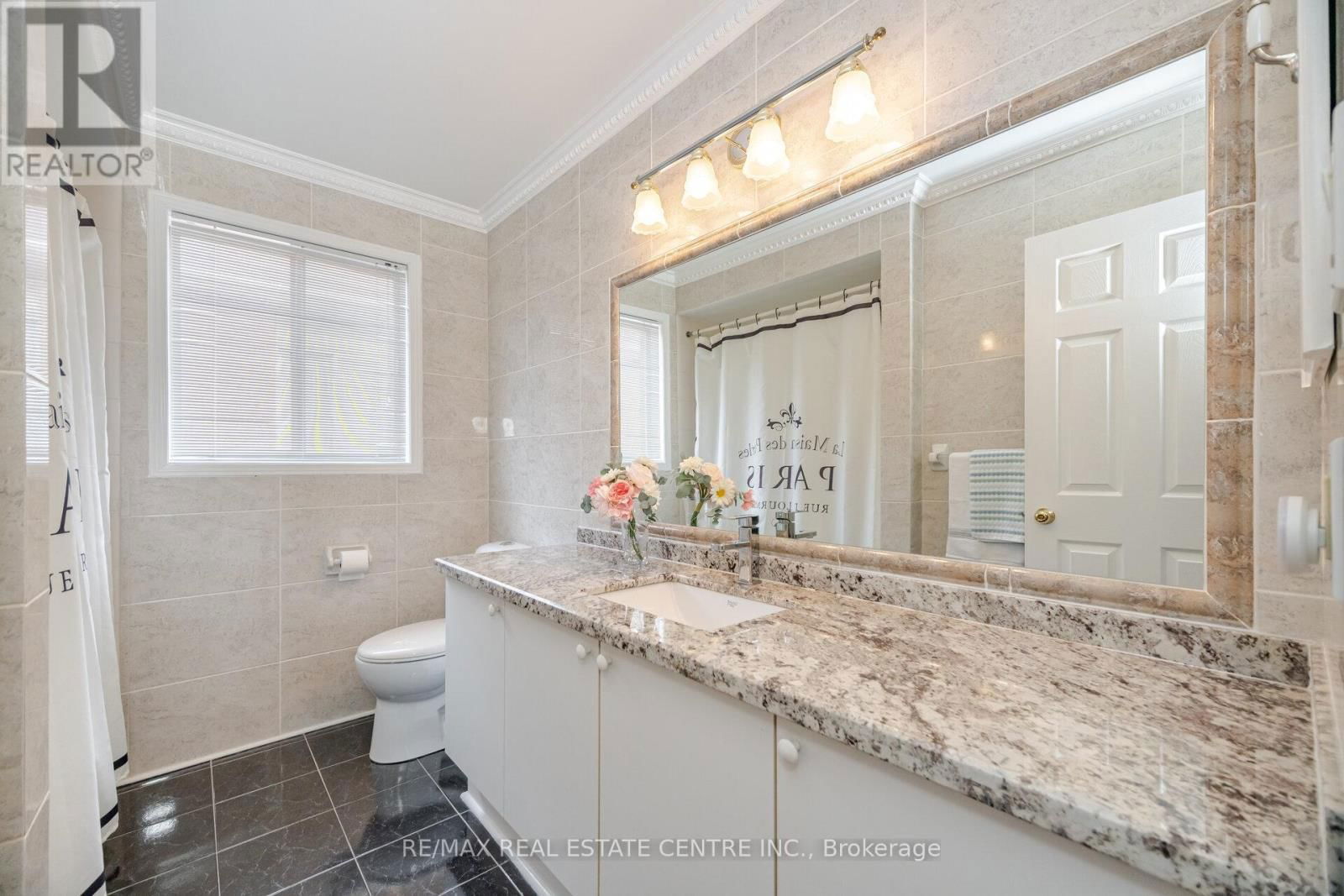 1078 WINDSOR HILL BOULEVARD Image 36