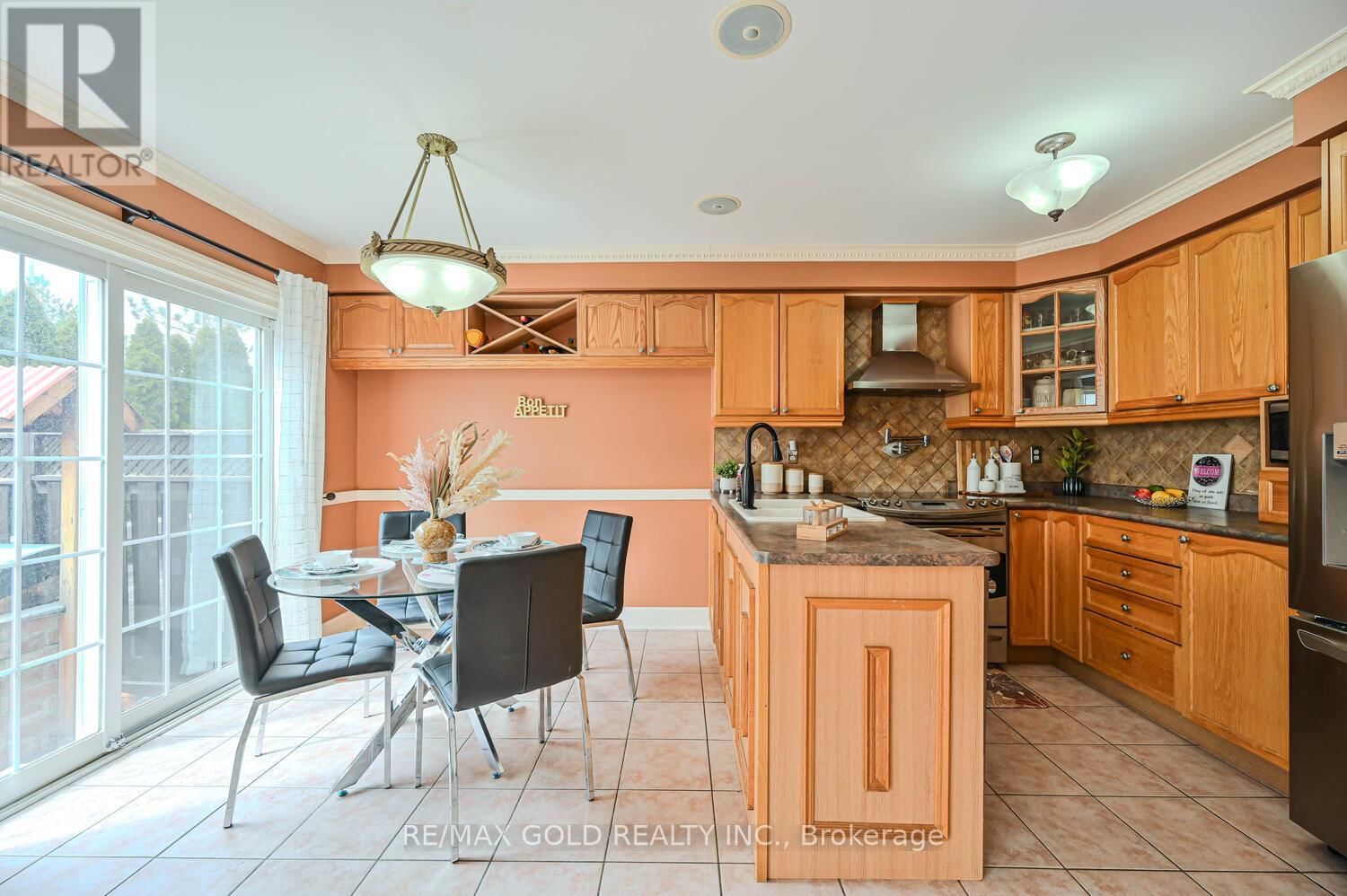 22 SWEETWOOD CIRCLE Image 13