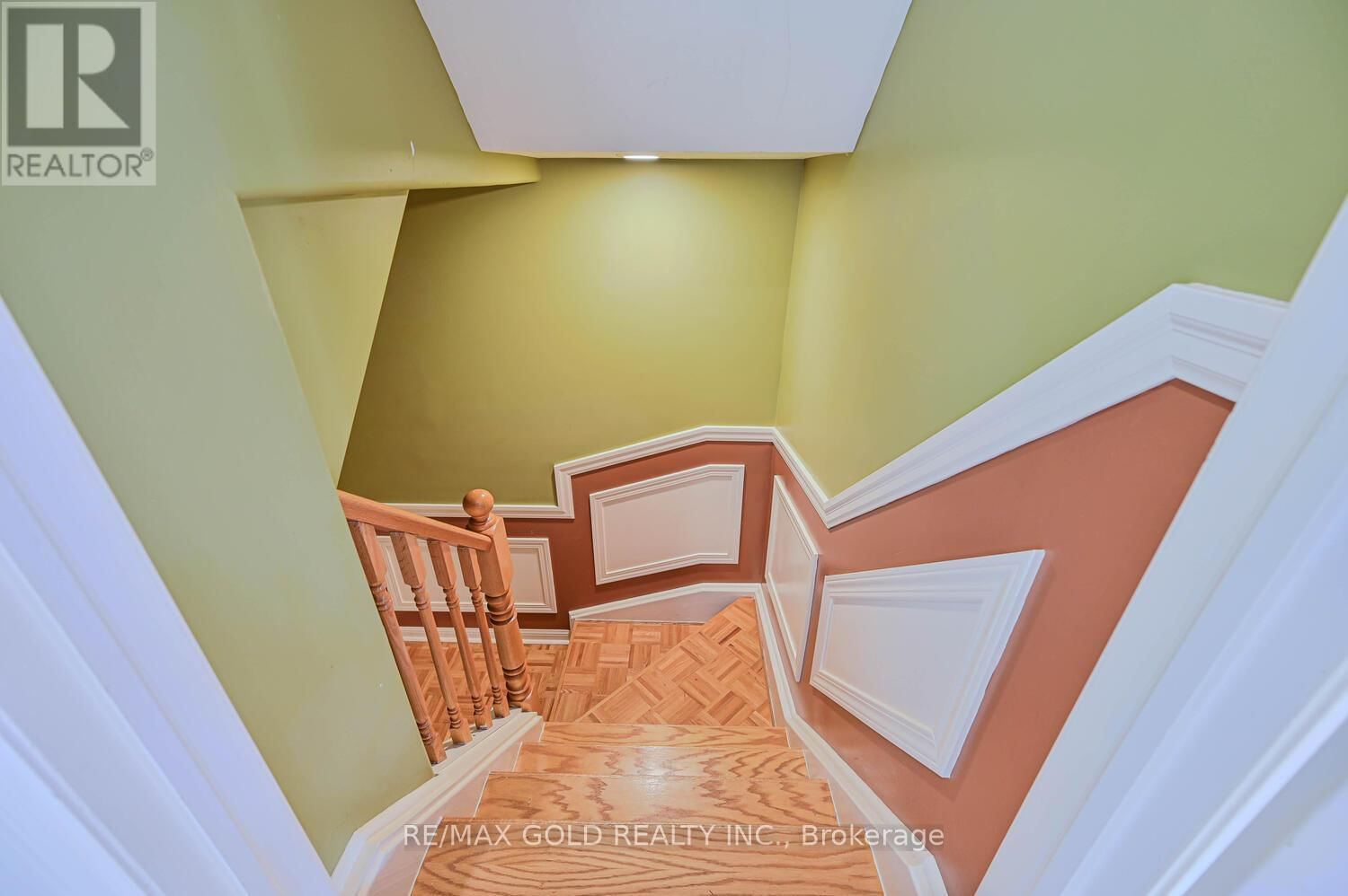 22 SWEETWOOD CIRCLE Image 34