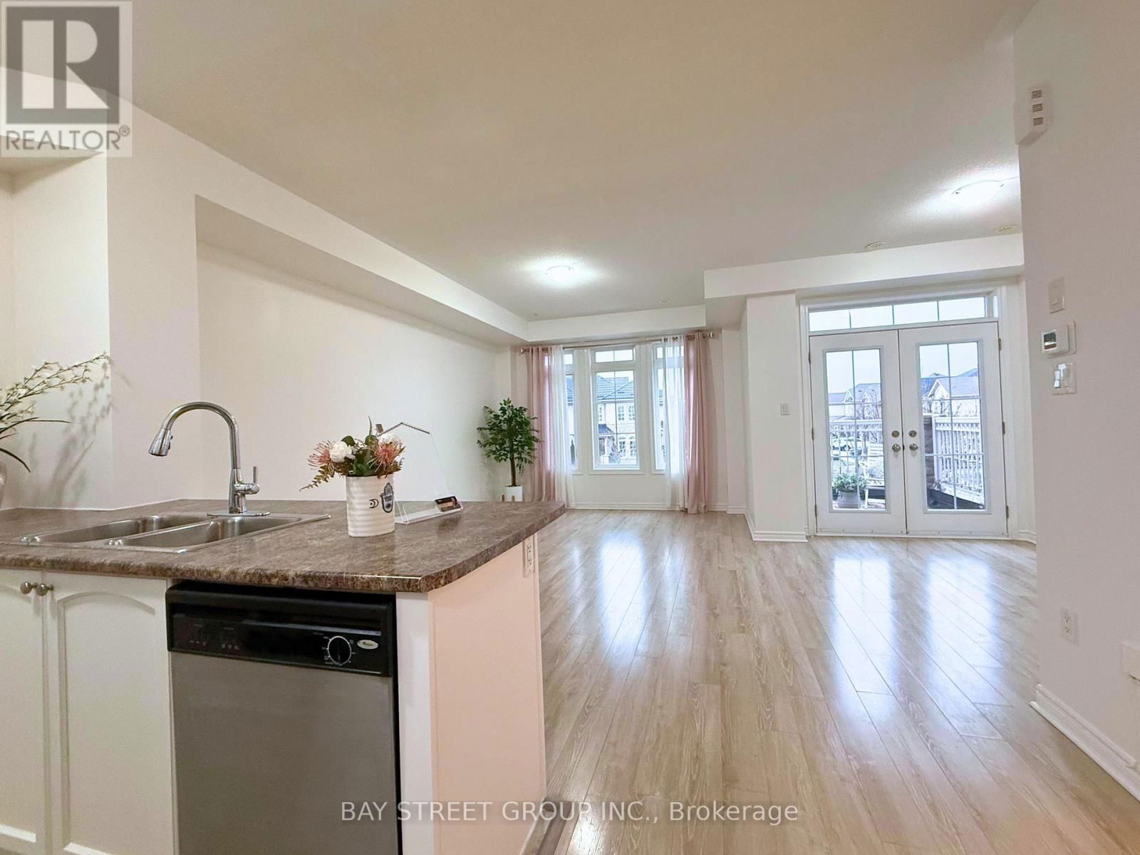 2564 GRAND OAK TRAIL Image 14