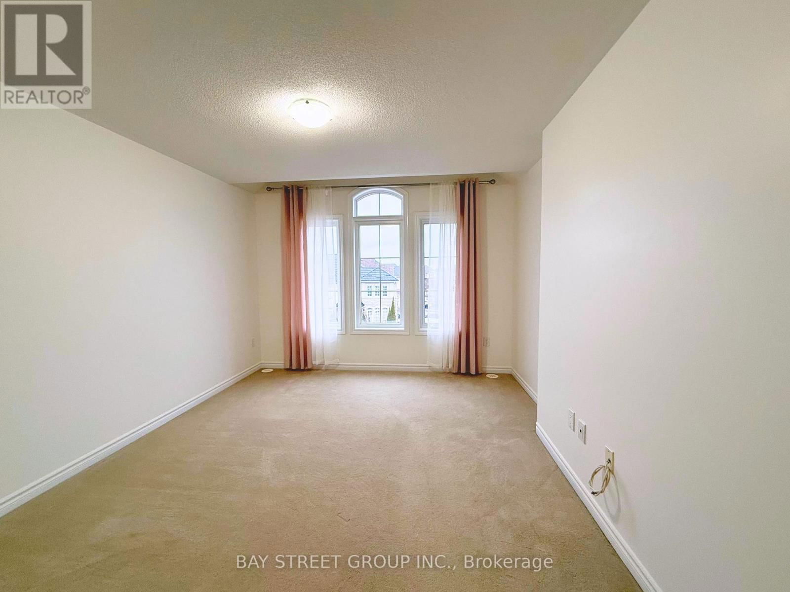 2564 GRAND OAK TRAIL Image 21