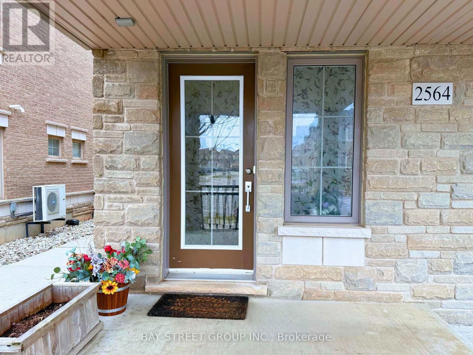2564 GRAND OAK TRAIL Image 5