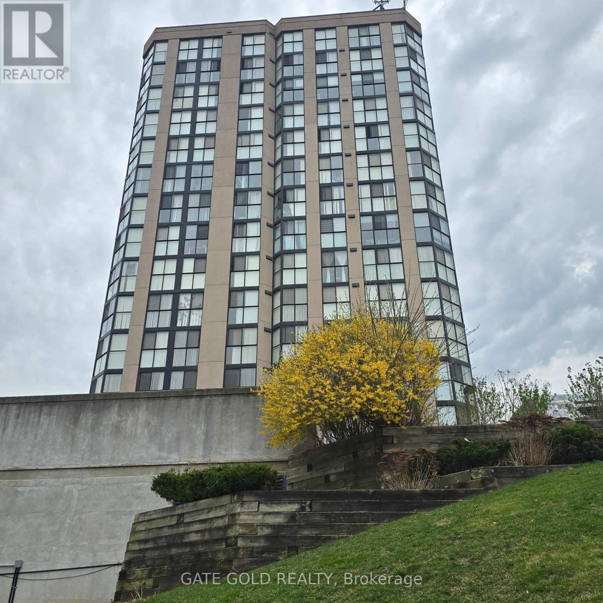 LPH2 - 600 REXDALE BOULEVARD Image 2