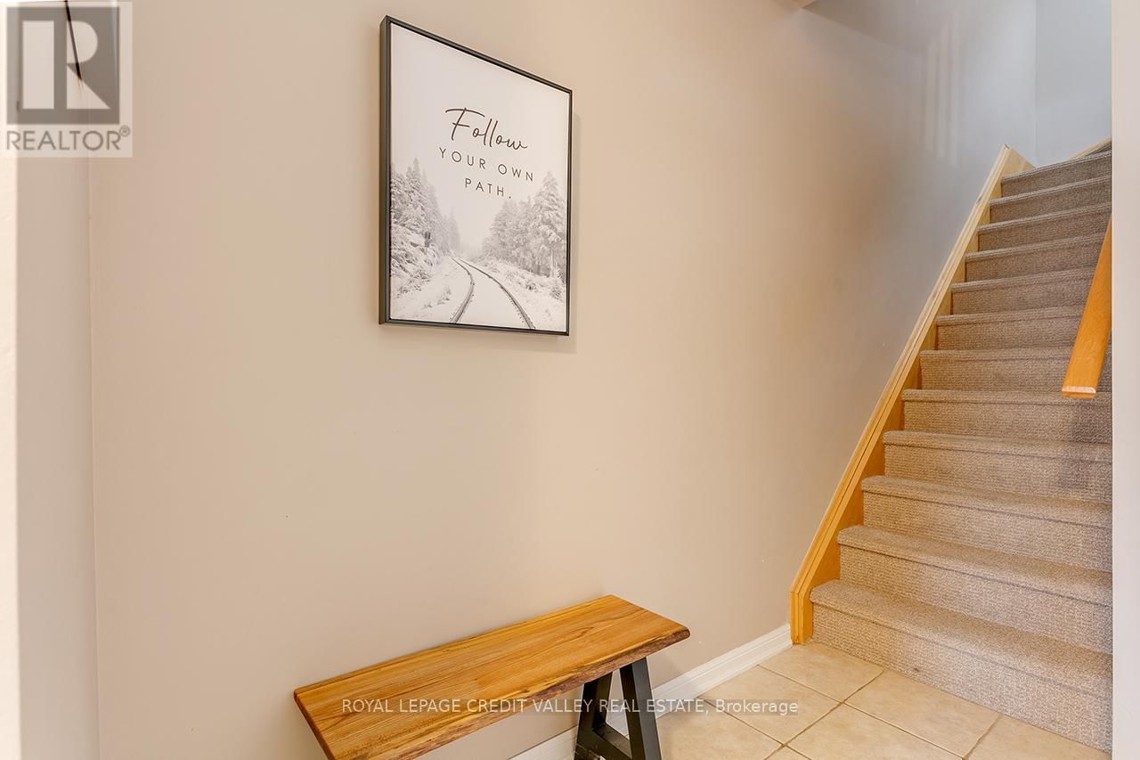 888 FOWLES COURT Image 4